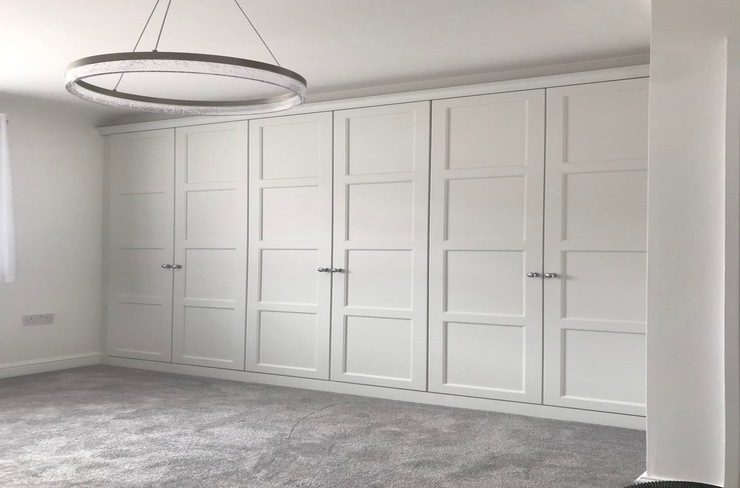 4 panel shaker door in grey